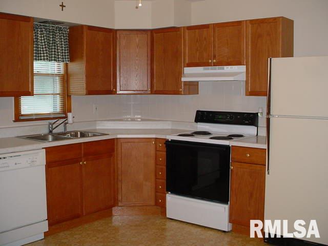 3228 Lawrence Road Quincy, IL 62301 - Photo 4 of 6 Gallery Image 4