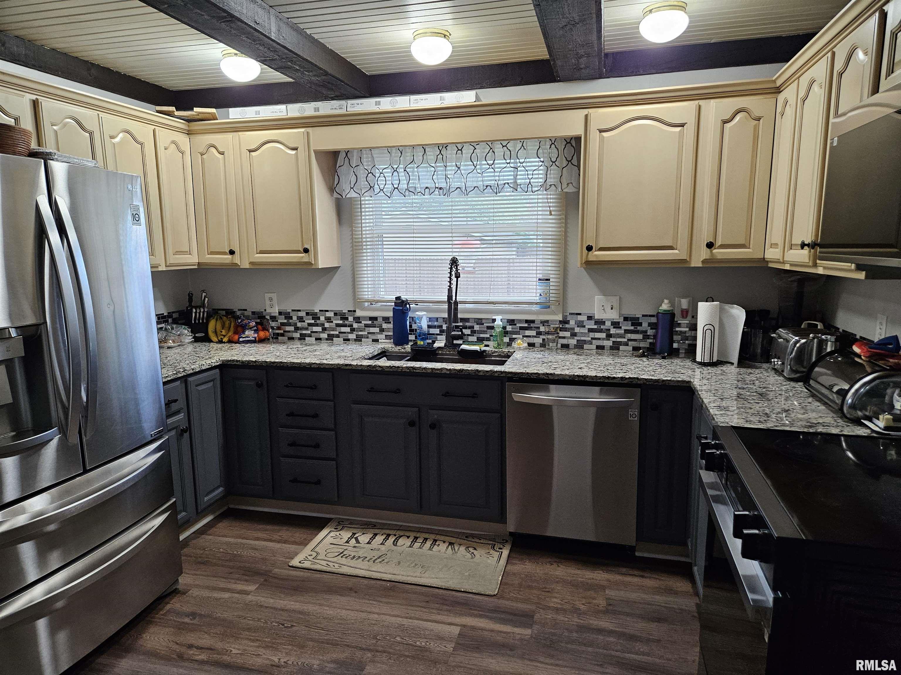 13522 Bowling Alley Road Benton, IL 62812 - Photo 20 of 32