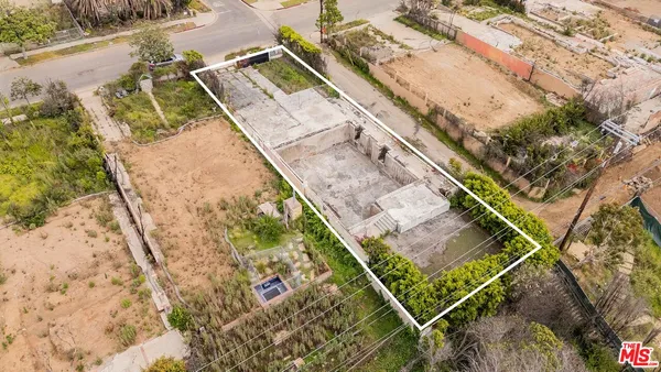 $3,195,000 | 701 VÃa De La Paz, Pacific Palisades, CA 90272