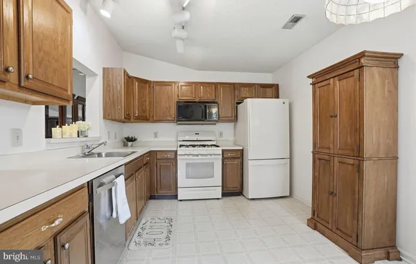 $2,650 | 486 Cedar Hollow Drive, Yardley, PA 19067