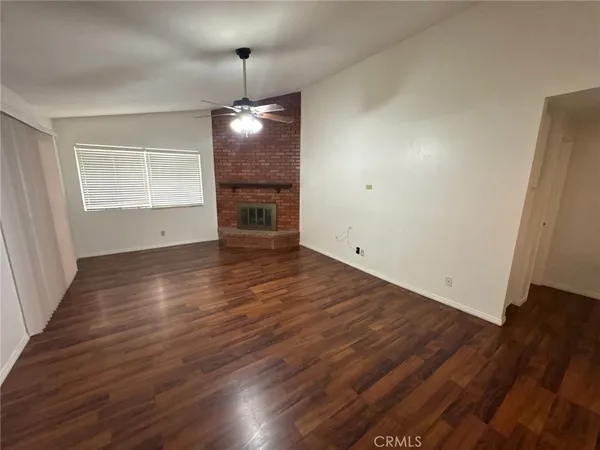 $2,000 | 1885 Silver Oak Way, Hemet, CA 92545