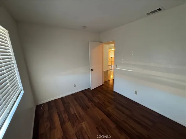 $2,000 | 1885 Silver Oak Way, Hemet, CA 92545