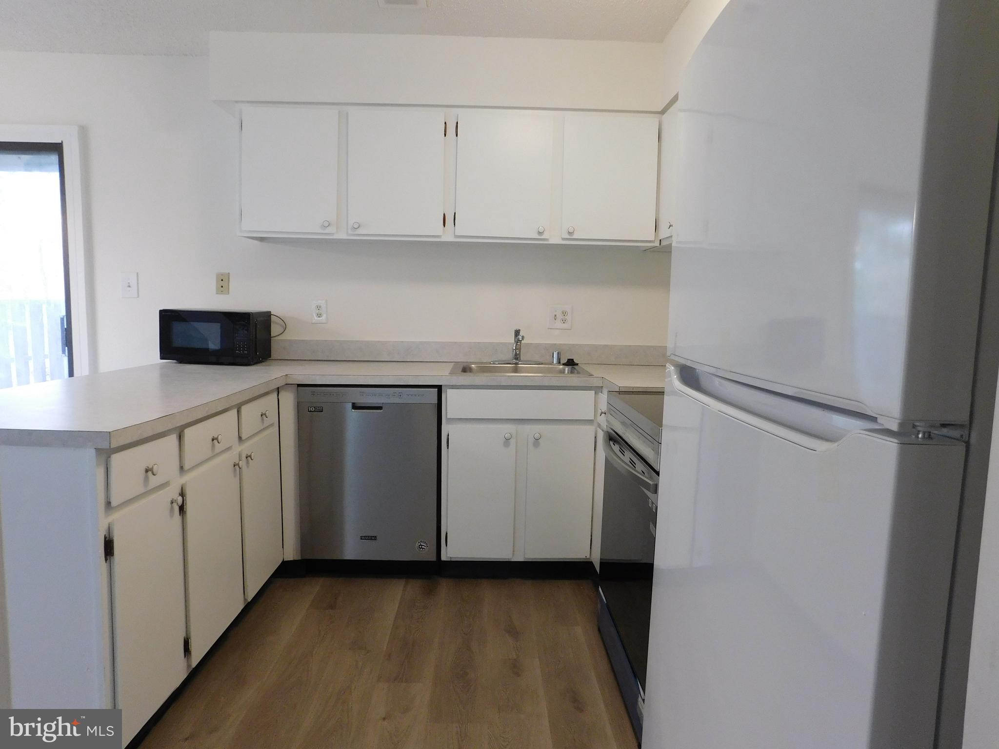 2130 Cartwright Place Reston, VA 20191 - Photo 10 of 25