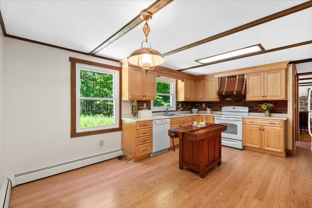 $805,000 | 392 Powder-Horn Road, Manchester, VT 05255