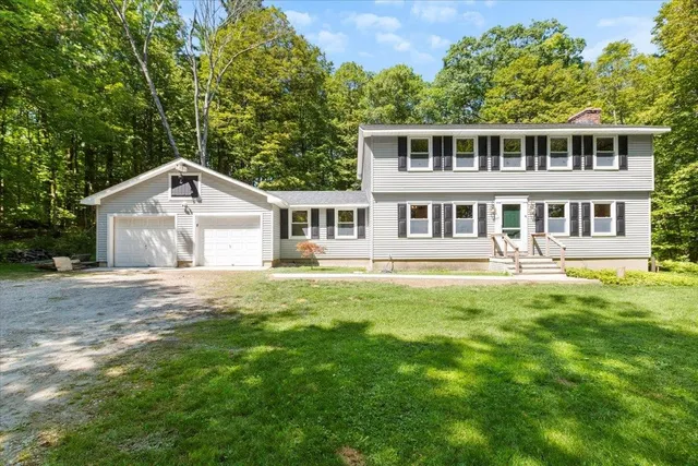 $805,000 | 392 Powder-Horn Road, Manchester, VT 05255