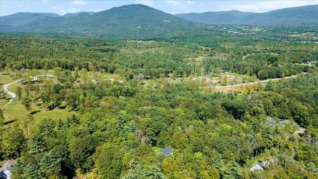 $805,000 | 392 Powder-Horn Road, Manchester, VT 05255
