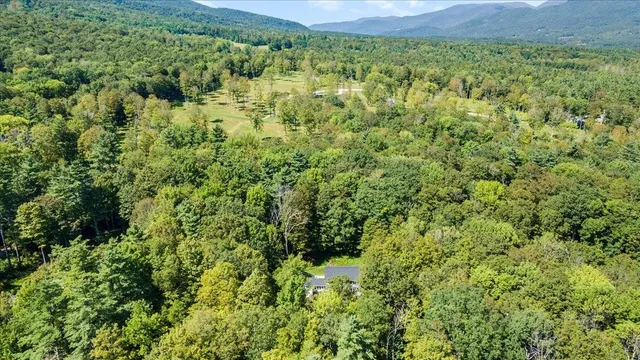 $805,000 | 392 Powder-Horn Road, Manchester, VT 05255
