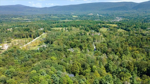 $805,000 | 392 Powder-Horn Road, Manchester, VT 05255