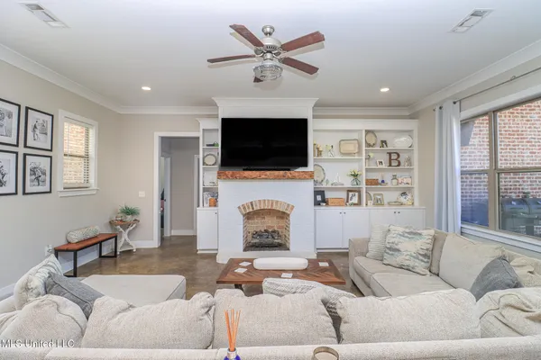 $389,900 | 405 Elen Court, Brandon, MS 39042