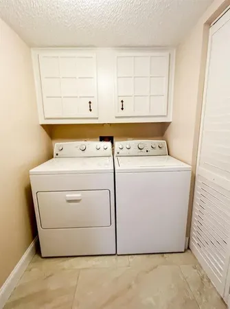 $3,200 | 10740 South Golfview Drive, Pembroke Pines, FL 33026