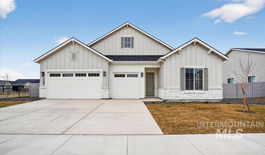 2299 North Kenora Avenue Star, ID 83669 - Photo 1 of 23