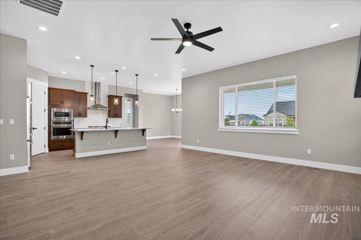 2299 North Kenora Avenue Star, ID 83669 - Photo 10 of 23