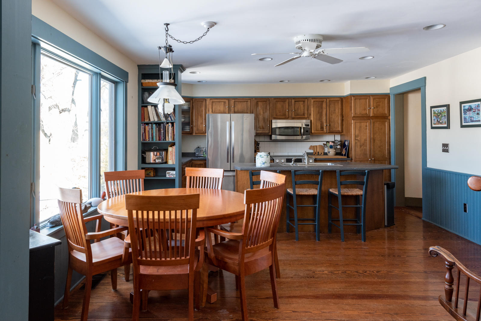 134 Main Street Belgrade, ME 04917 - Photo 11 of 104 lakehome_mainst49