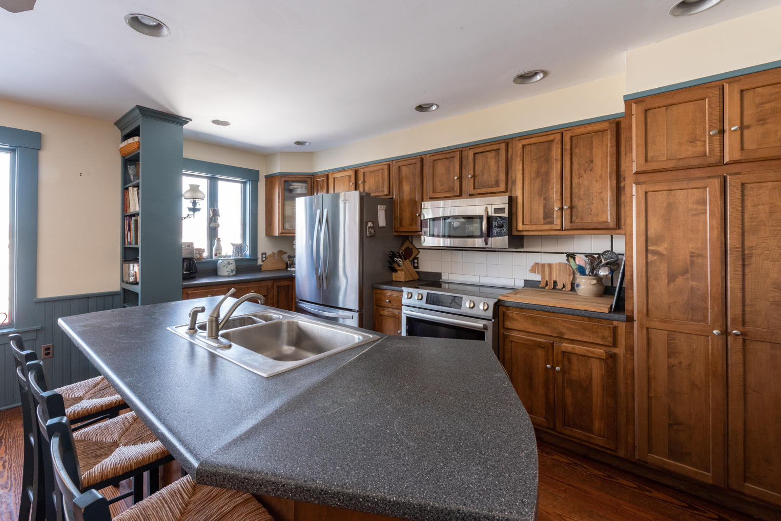 134 Main Street Belgrade, ME 04917 - Photo 26 of 104 lakehome_mainst68