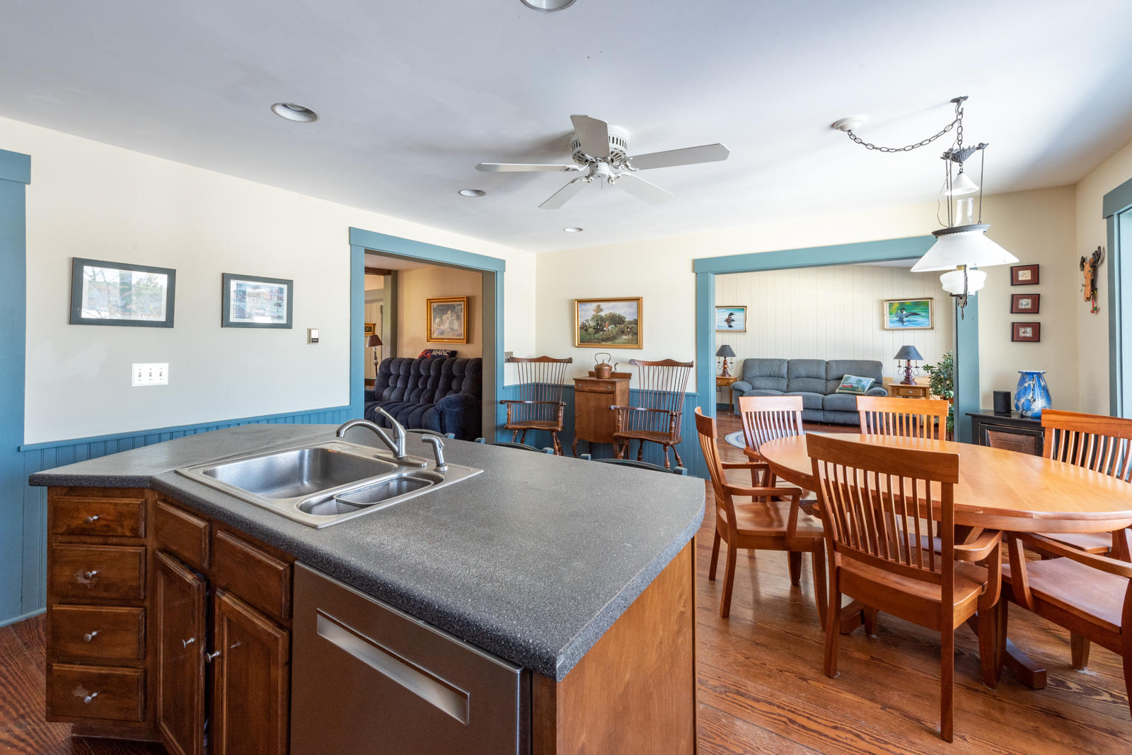 134 Main Street Belgrade, ME 04917 - Photo 30 of 104 lakehome_mainst74