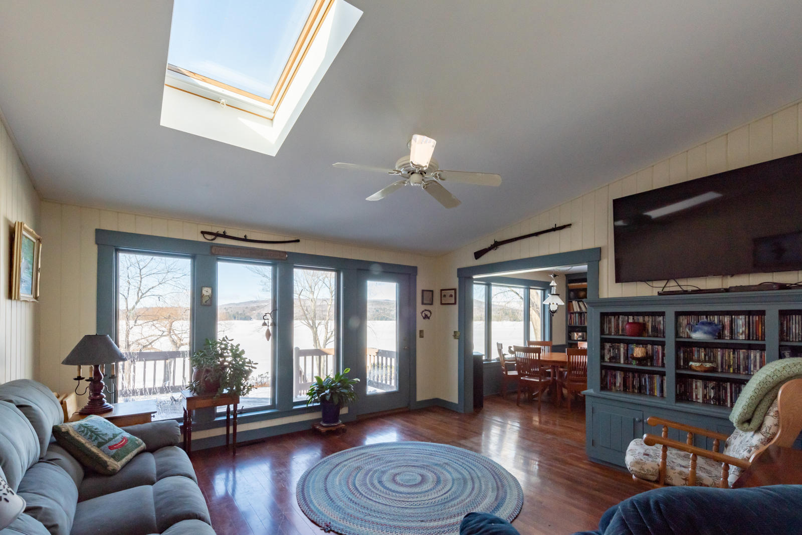 134 Main Street Belgrade, ME 04917 - Photo 5 of 104 lakehome_mainst38