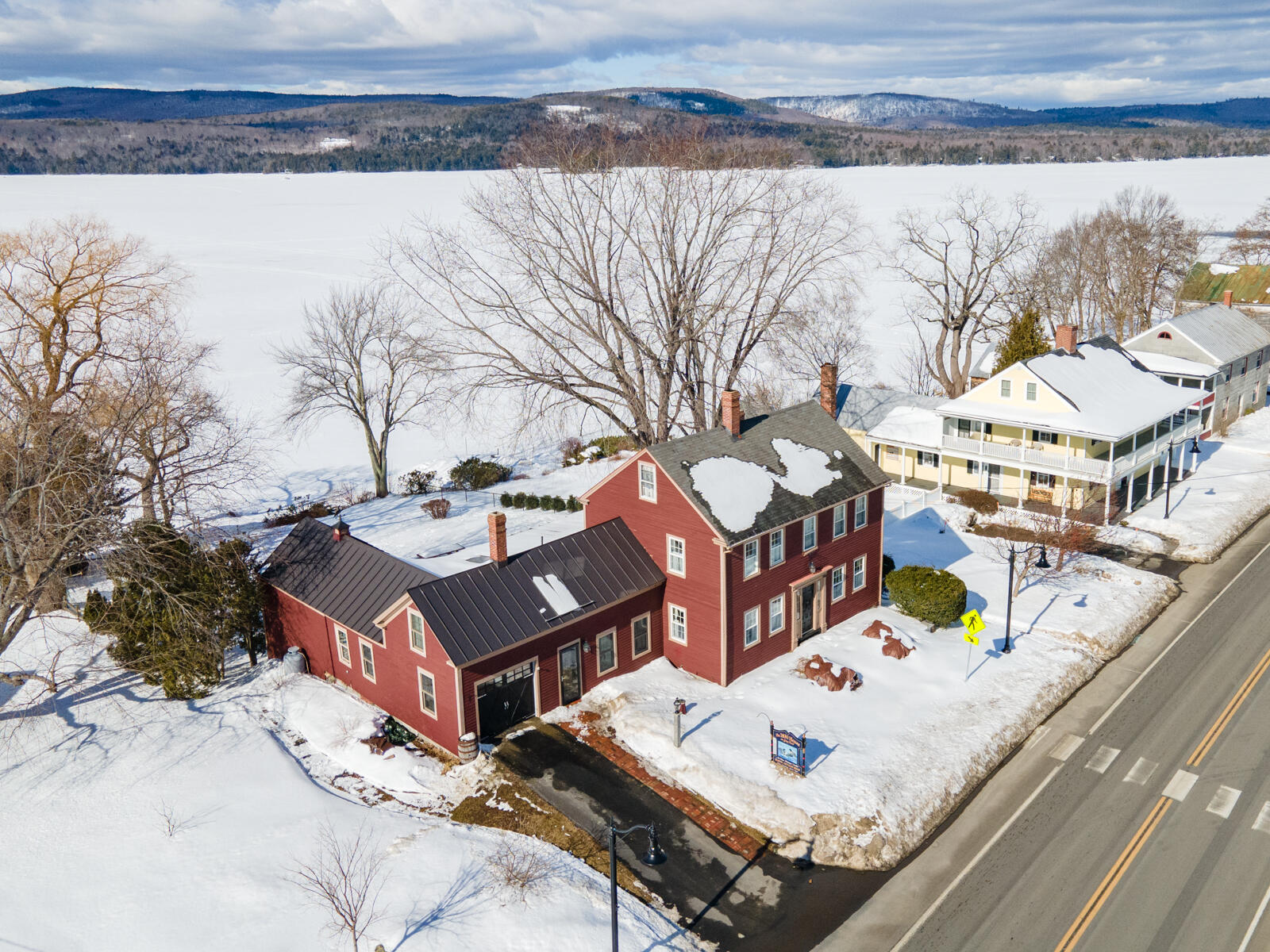 134 Main Street Belgrade, ME 04917 - Photo 93 of 104 lakehome_mainst08