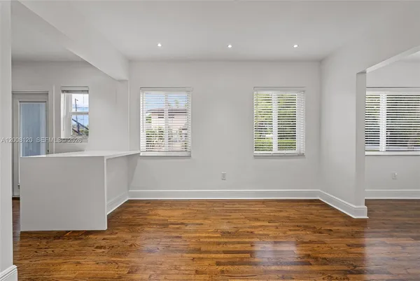 $4,650 | 3500 Ponce De Leon, Coral Gables, FL 33134