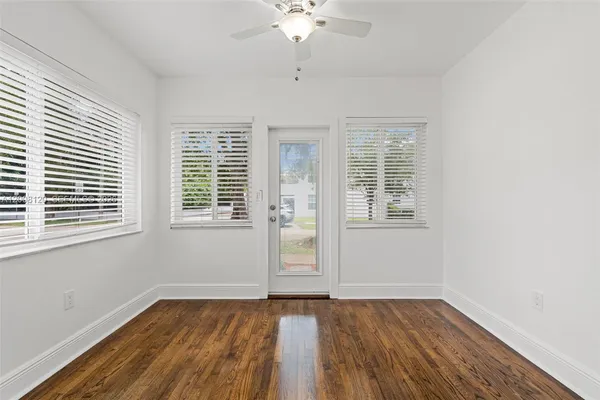 $4,650 | 3500 Ponce De Leon, Coral Gables, FL 33134