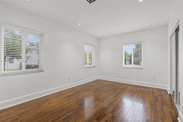 $4,650 | 3500 Ponce De Leon, Coral Gables, FL 33134
