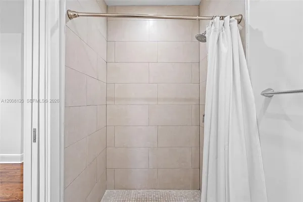 $4,650 | 3500 Ponce De Leon, Coral Gables, FL 33134