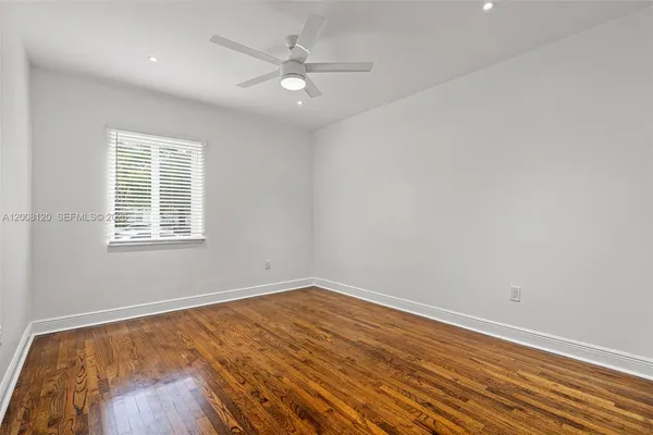 $4,650 | 3500 Ponce De Leon, Coral Gables, FL 33134