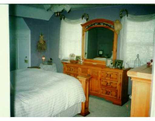 4545 Norwin Road Whitehall, PA 15236 - Photo 5 of 6 Gallery Image 5