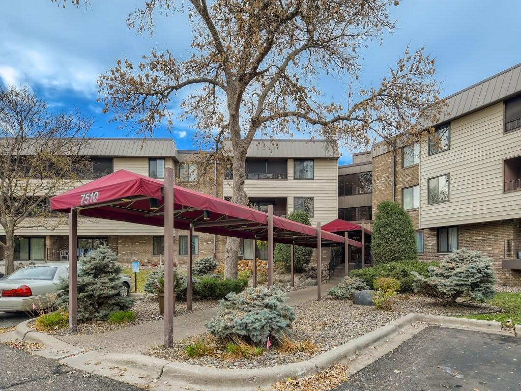 7510 Cahill Road, Unit 313B Edina, MN 55439 - Photo 1 of 1 Gallery Image 1