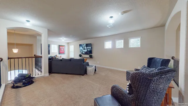 $2,200 | 300 Saddle Spur, Cibolo, TX 78108