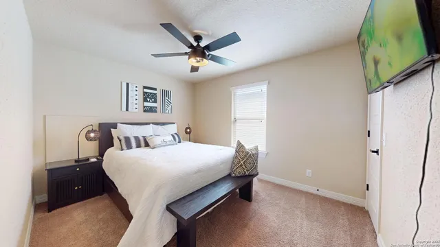 $2,200 | 300 Saddle Spur, Cibolo, TX 78108