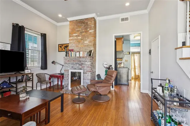 $250,000 | 5126 Annunciation Street, Unit 5126, New Orleans, LA 70115