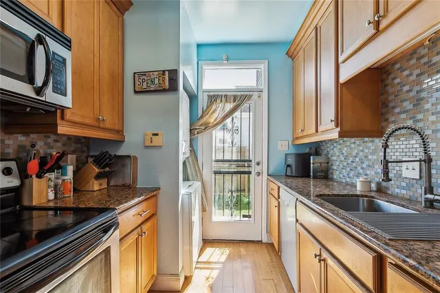 $250,000 | 5126 Annunciation Street, Unit 5126, New Orleans, LA 70115