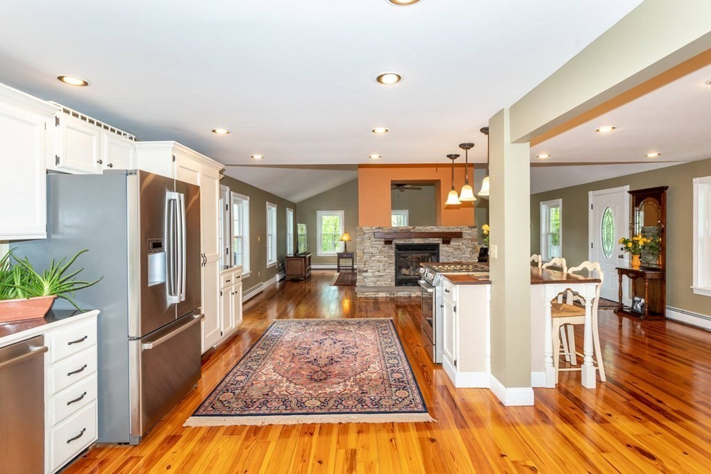 234 Hillside Road Southwick, MA 01077 - Photo 6 of 42 Gallery Image 6