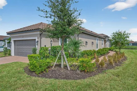 $695,000 | 3017 Duomo Court, Bradenton, FL 34211