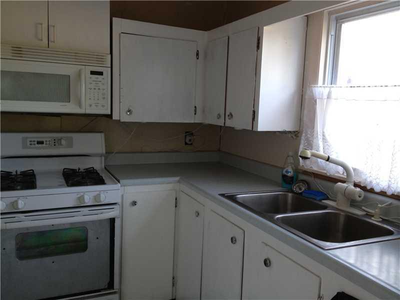 10 Sunset View Street, Unit 5 Gray, ME 04039 - Photo 3 of 10 Kitchen.