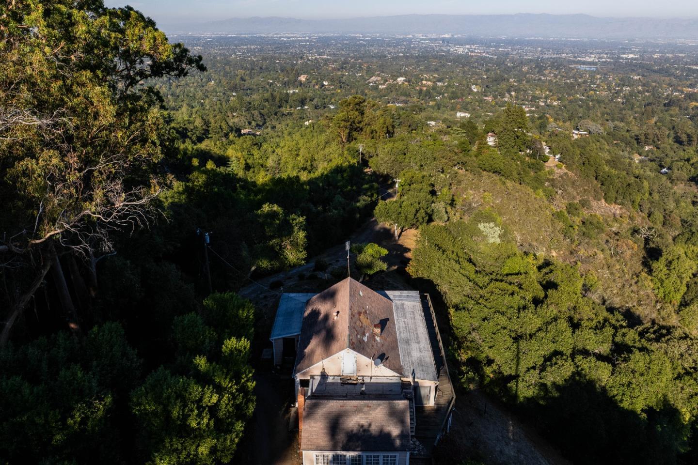 18860 Overlook Road Los Gatos, CA 95030 - Photo 27 of 32 an aerial view of a house with a yard