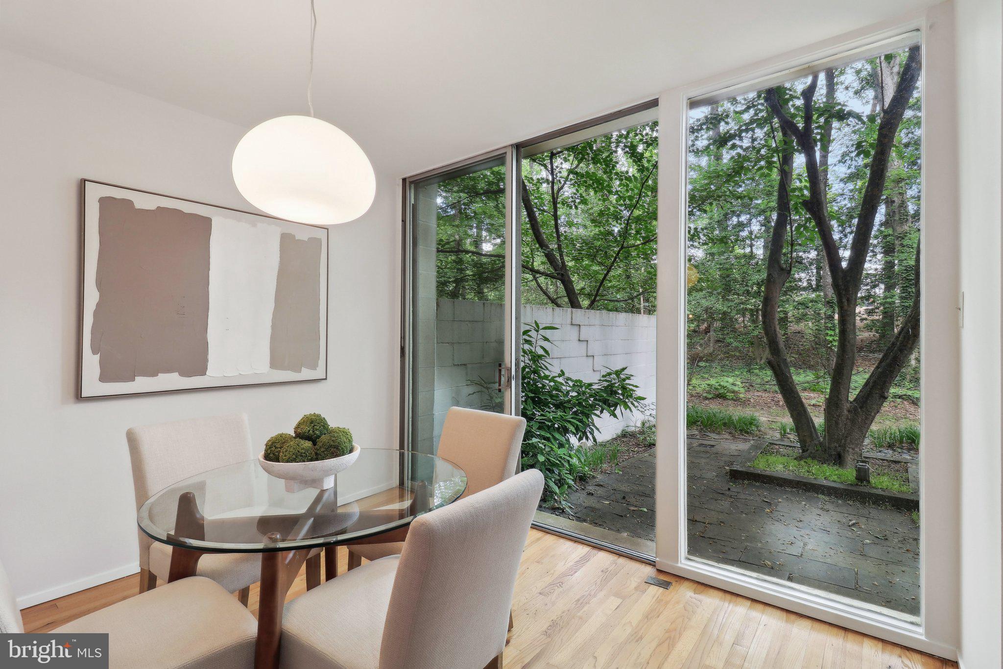 11524 Maple Ridge Road Reston, VA 20190 - Photo 14 of 58 Gallery Image 14