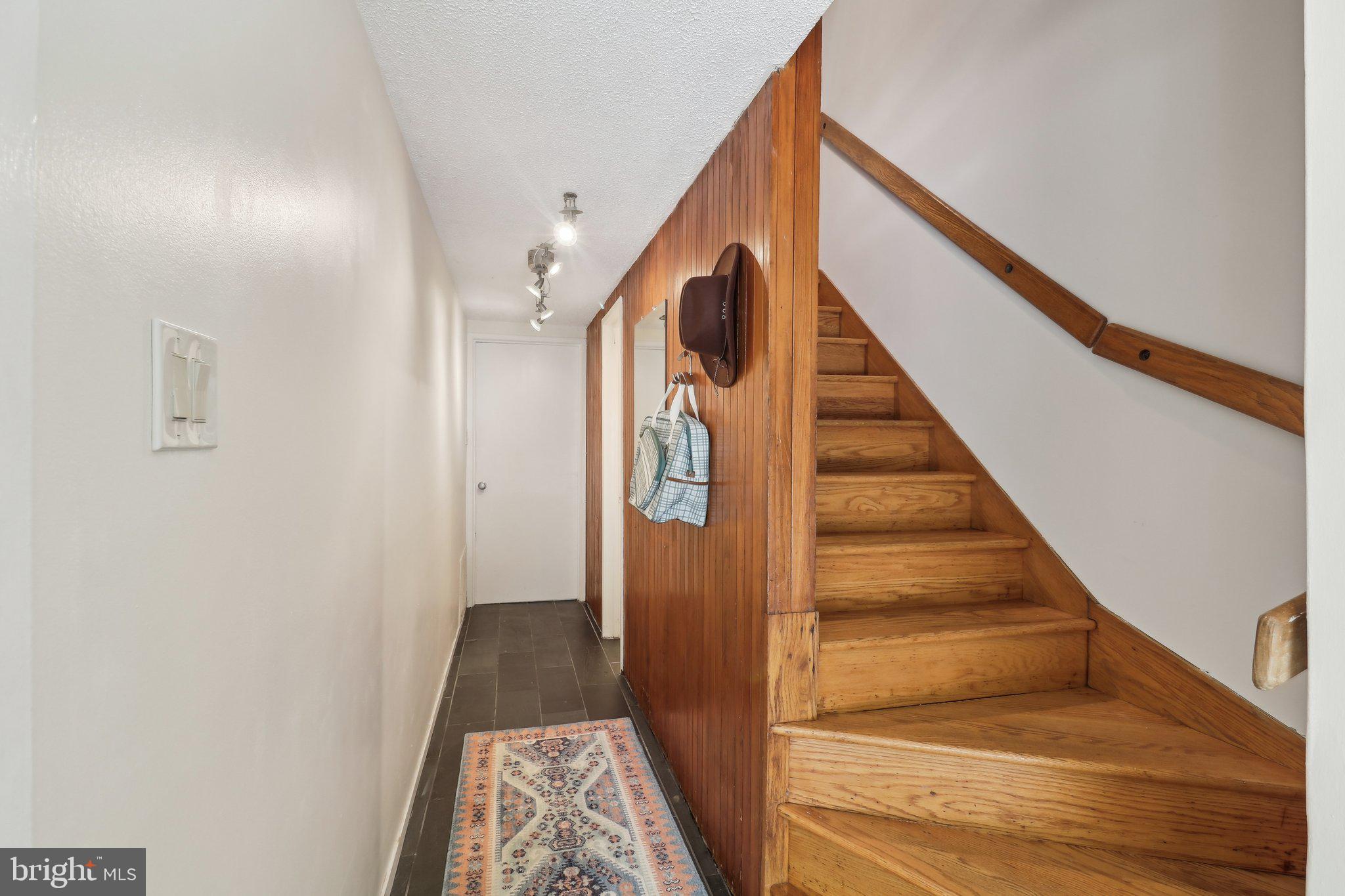 11524 Maple Ridge Road Reston, VA 20190 - Photo 23 of 58 Gallery Image 23