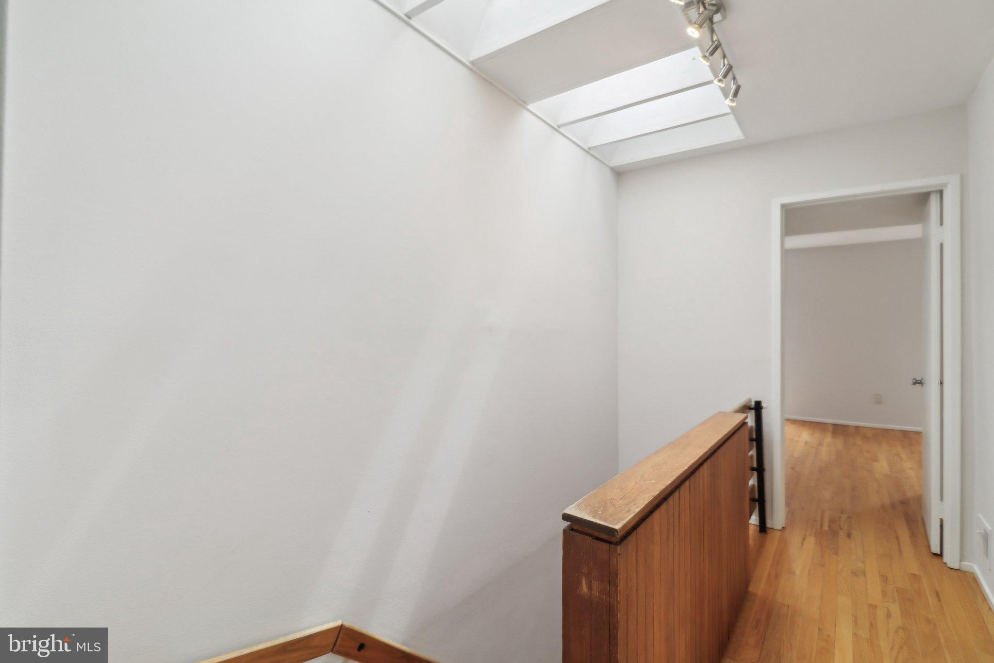 11524 Maple Ridge Road Reston, VA 20190 - Photo 29 of 58 Gallery Image 29