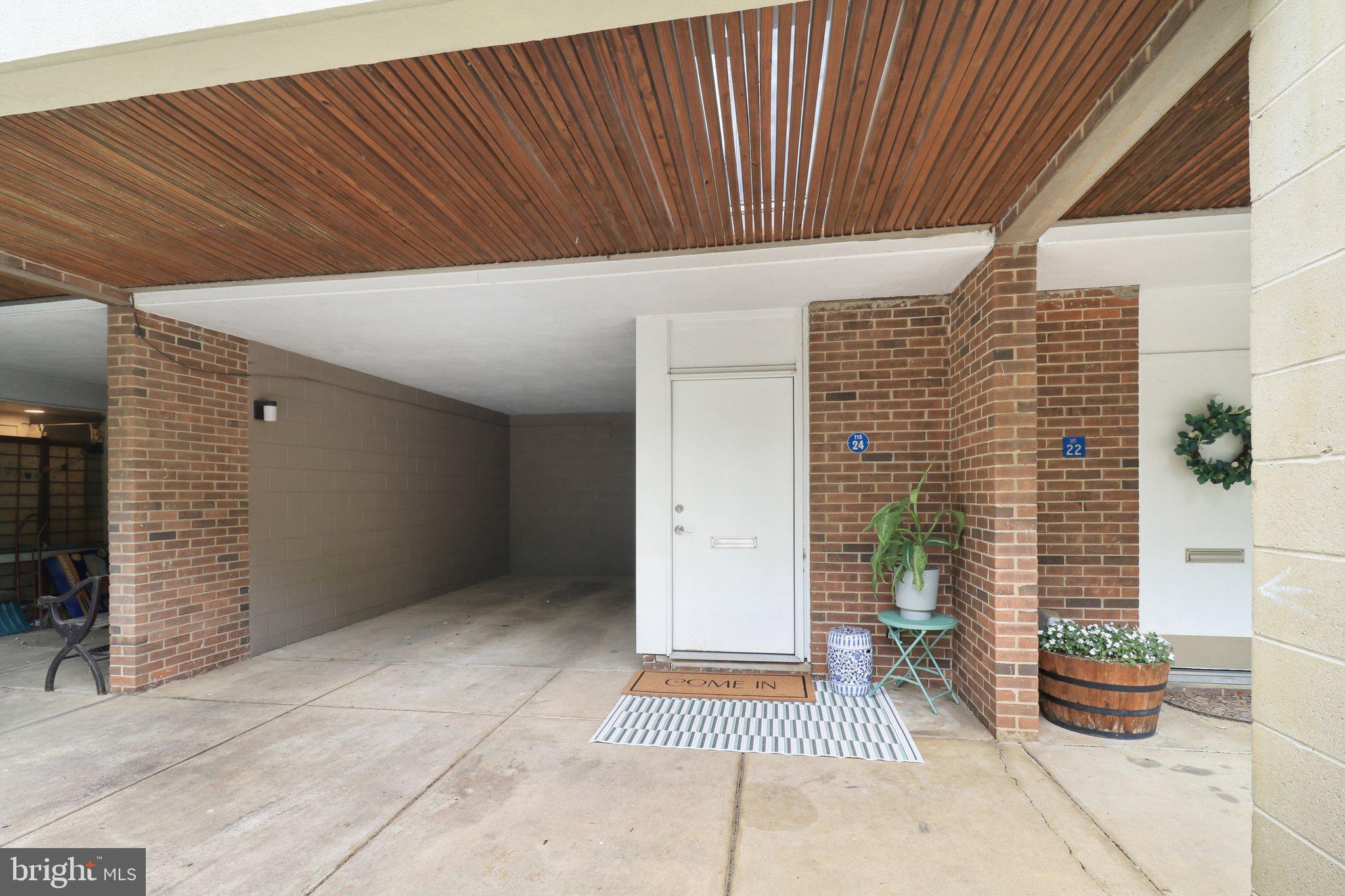 11524 Maple Ridge Road Reston, VA 20190 - Photo 53 of 58 Gallery Image 53