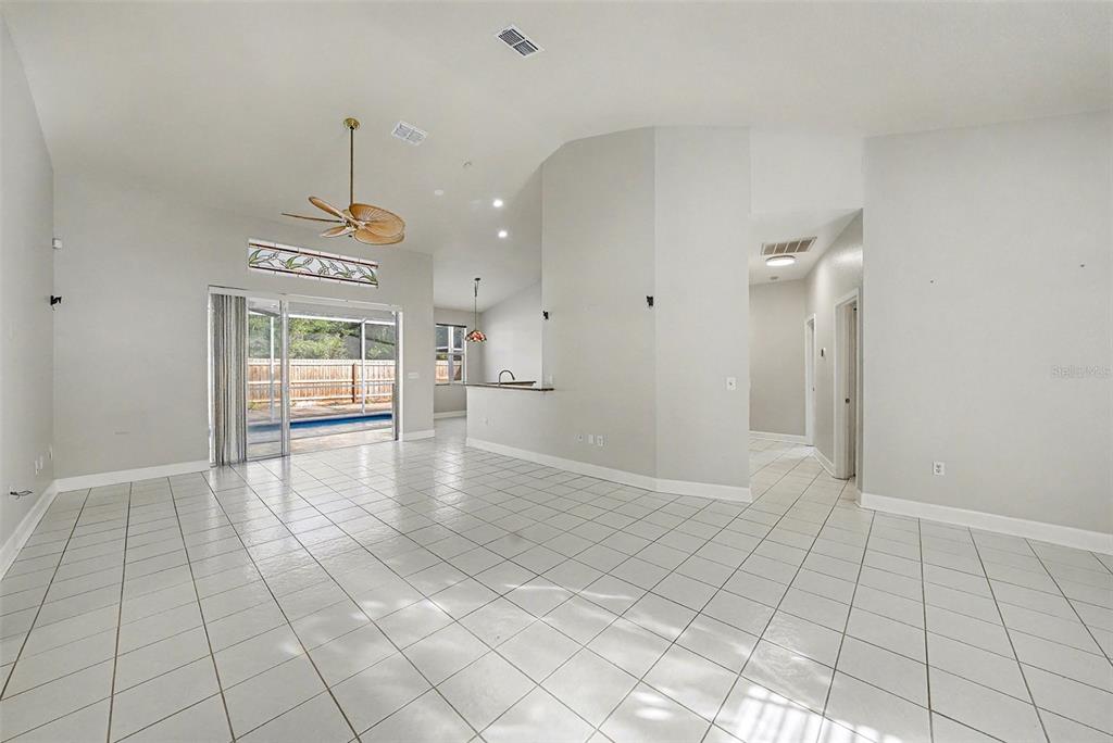 3742 Cypress Meadows Road Tampa, FL 33624 - Photo 5 of 22