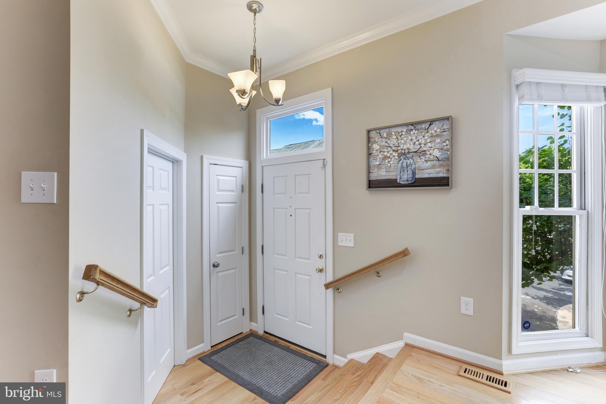 6258 Levi Court Springfield, VA 22150 - Photo 3 of 32 Gallery Image 3
