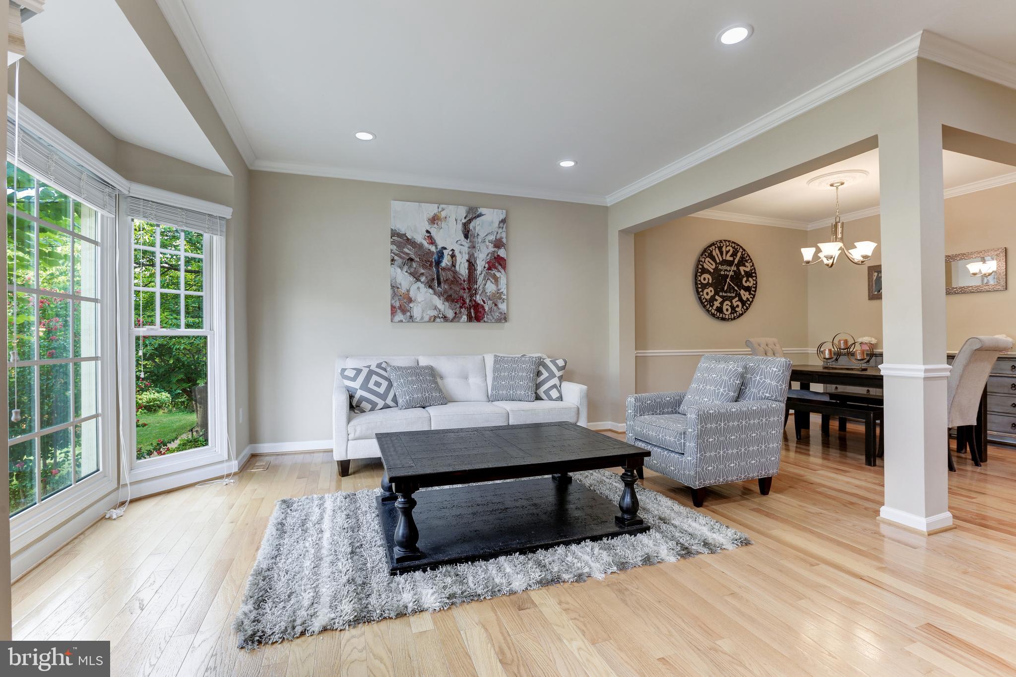 6258 Levi Court Springfield, VA 22150 - Photo 5 of 32 Gallery Image 5