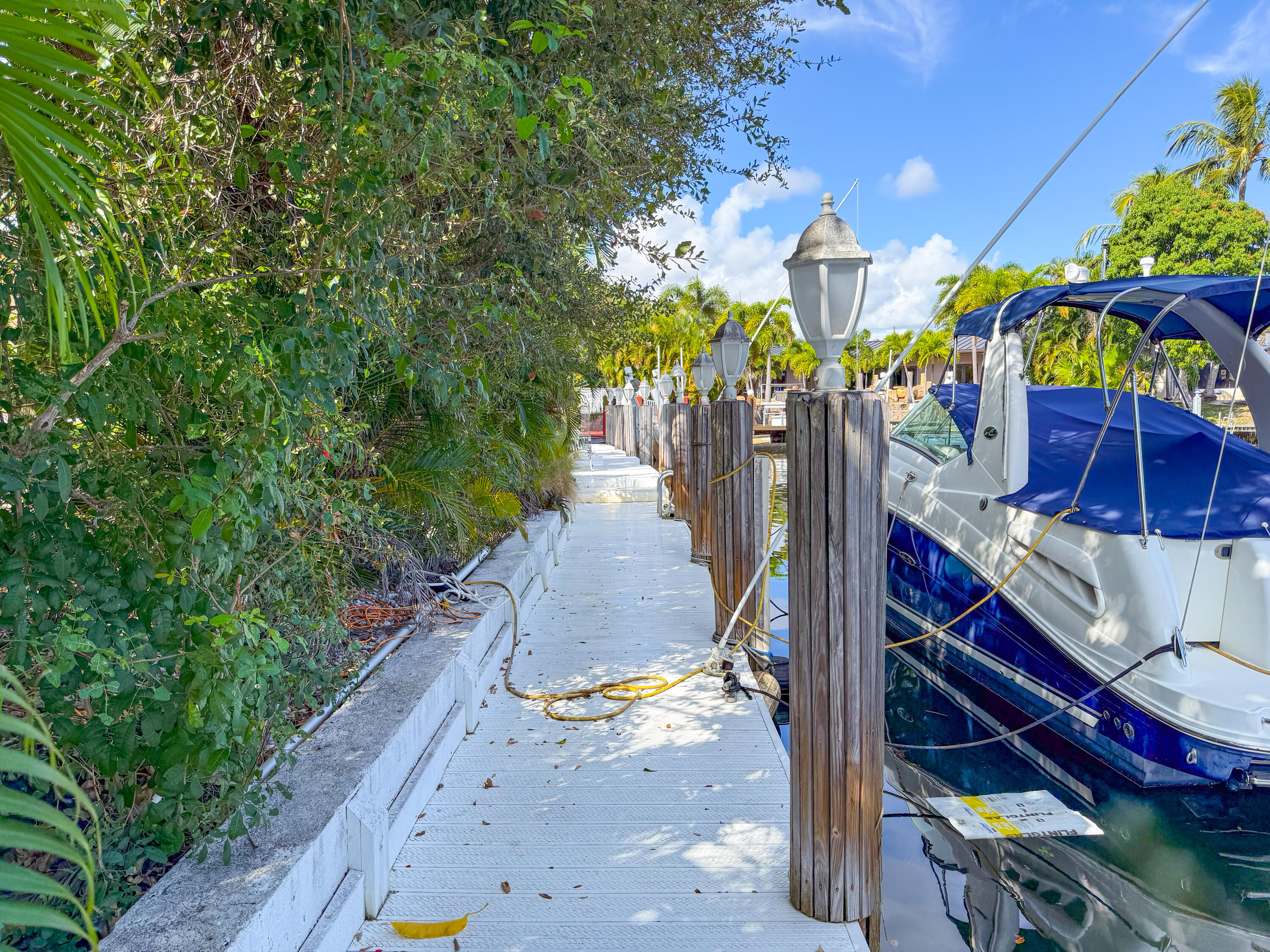 4740 Northeast 22nd Avenue Lighthouse Point, FL 33064 - Photo 4 of 5 Dock View North