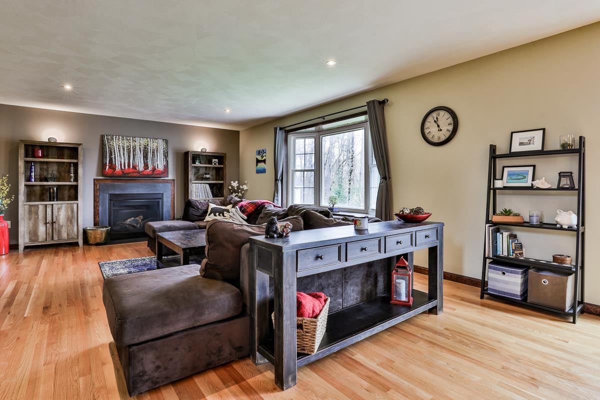 21 Ames Road Brookline, NH 03033 - Photo 10 of 37 Gallery Image 10