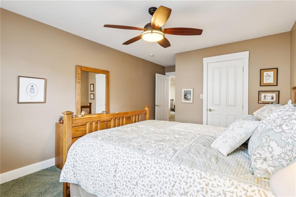 238 Berkeley Way Monroeville, PA 15146 - Photo 23 of 50