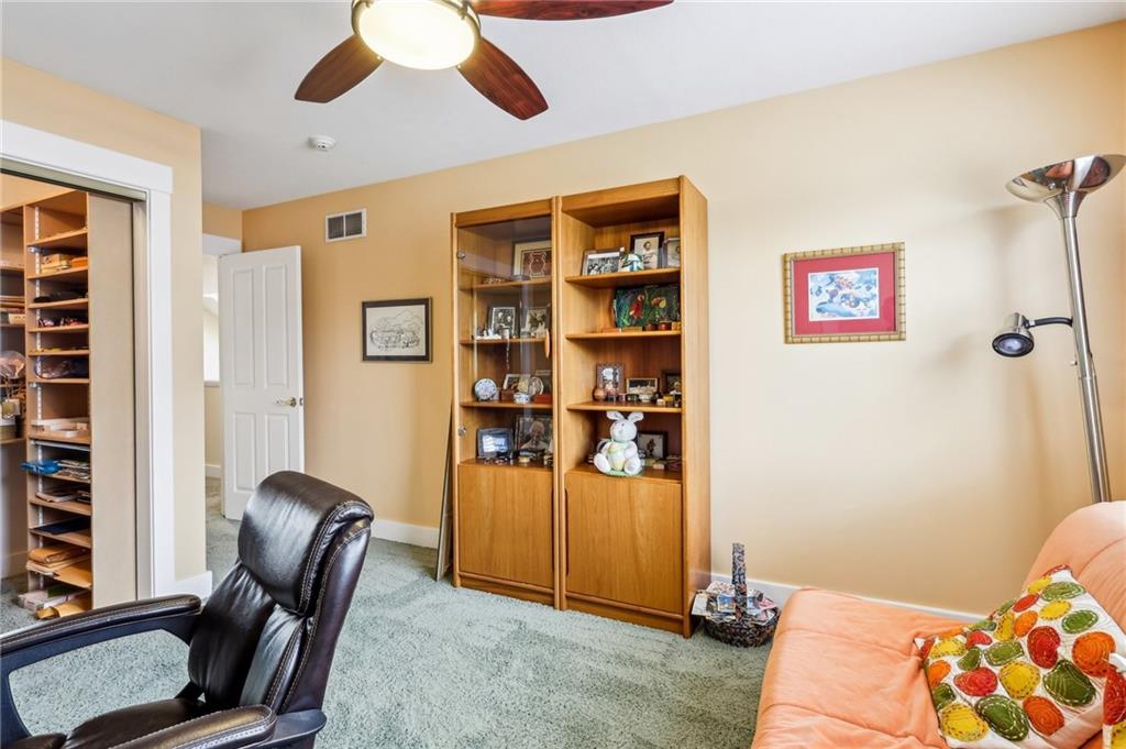 238 Berkeley Way Monroeville, PA 15146 - Photo 30 of 50