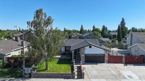 $499,900 | 1324 Northgate Drive, Manteca, CA 95336