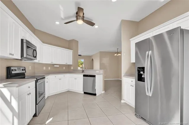 $350,000 | 873 Southwest Rocky Bayou Terrace, Port St. Lucie, FL 34986