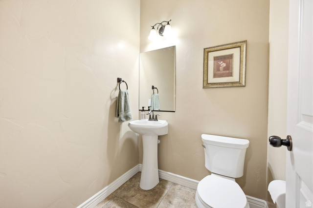 4516 Sebago Way South Jordan, UT 84009 - Photo 9 of 50